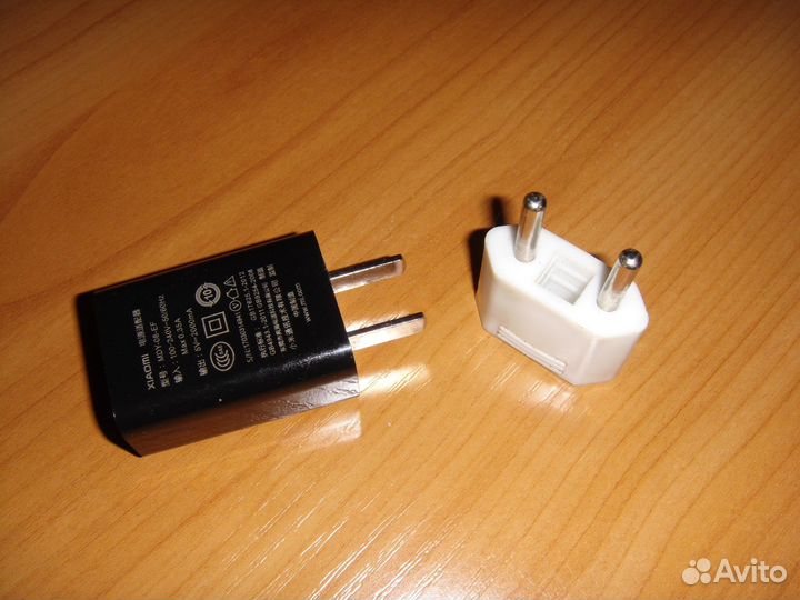 Сетевое зарядное устройство Xiaomi 5v 2000mAh