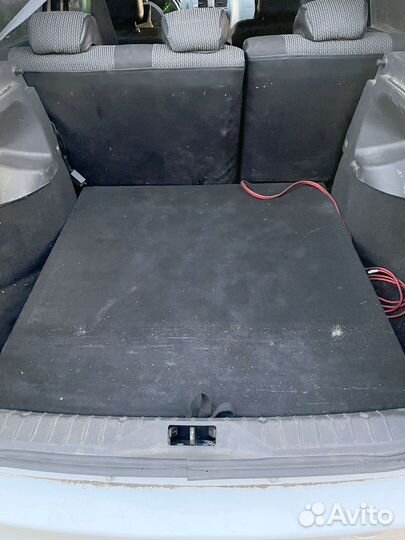 Фальшпол granta liftback