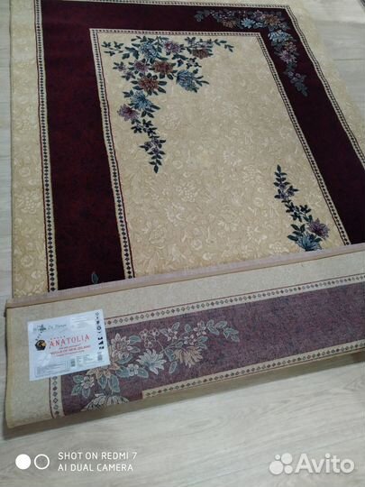 Ковер шерстяной новый