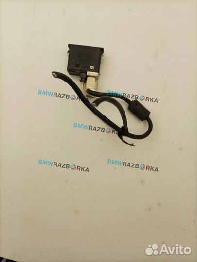 Разъем AUX / USB BMW 7 F01/F02 2011 9129651