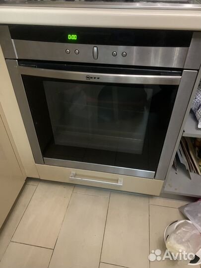 Духовой шкаф neff