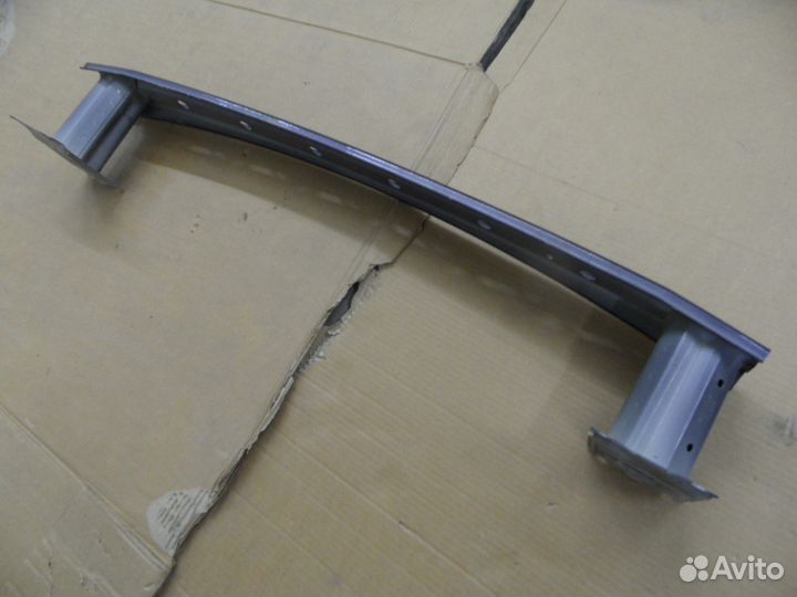 Усилитель заднего бампера Suzuki SX4 2013