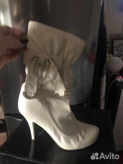 Сапоги женские 39 новые