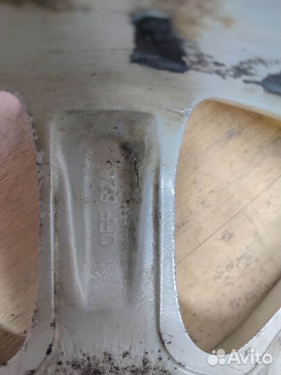 Литой диск R15 на Ford