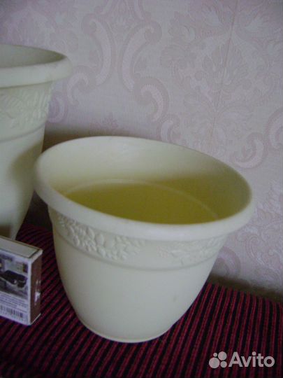 Горшки цветочные 2шт светлые б/поддона в Колпино