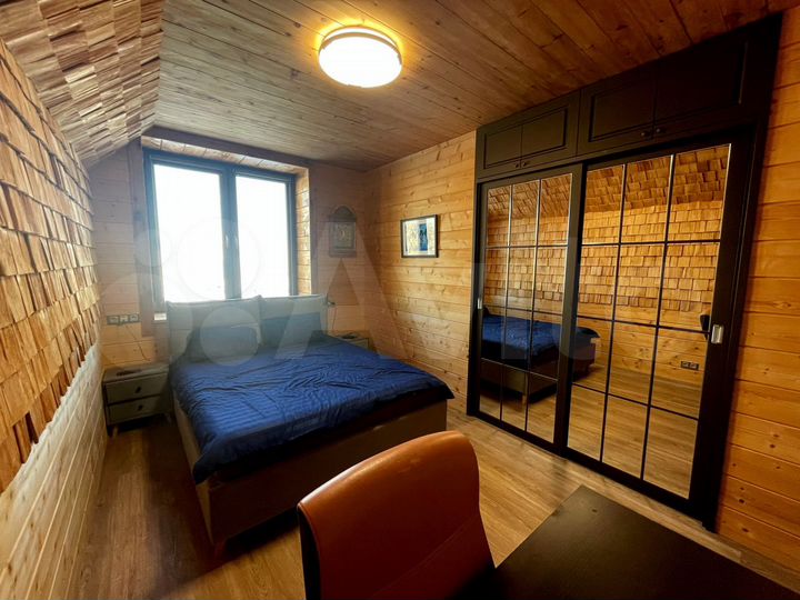 2-к. квартира, 66,3 м², 4/4 эт.