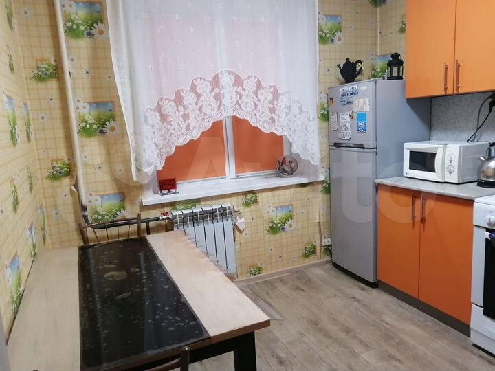 4-к. квартира, 78 м², 1/9 эт.