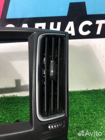 Дефлектор обдува салона центральный Maserati