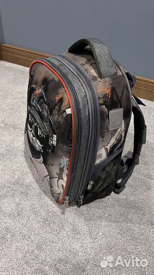 Школьный рюкзак