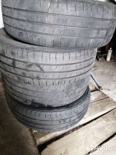 Kumho Solus HS61 205/65 R16 95H