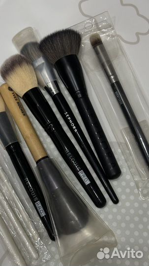 Кисти для макияжа