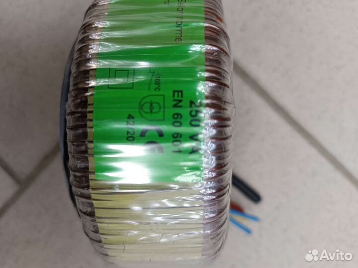 Понижающий трансформатор 230В/24/13/8В