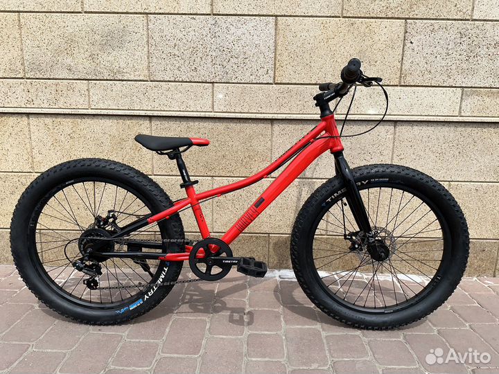 Велосипед новый полуфэтбайк R24