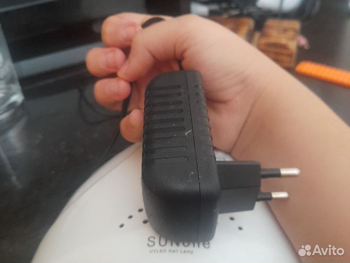 Лампа для ногтей
