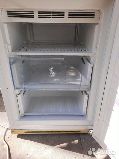 Морозильная камера холодильн к