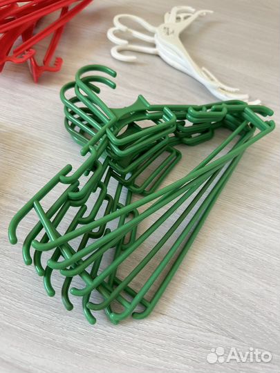 Вешалки плечики детские