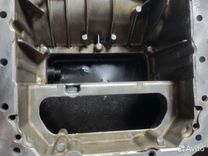 Поддон Mercedes Benz X204 m272.949