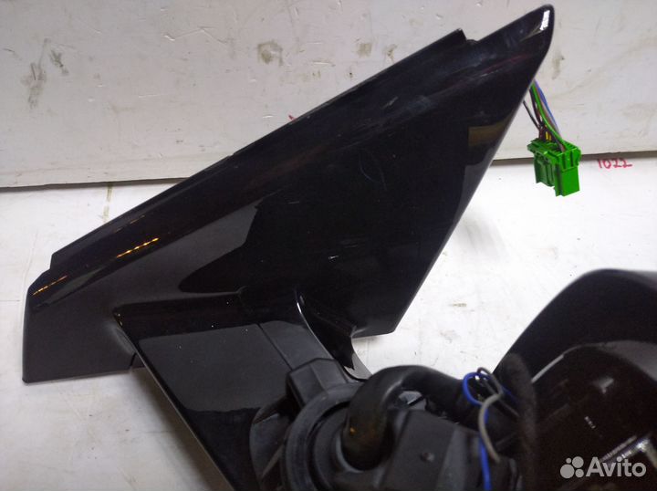 Зеркало левое Volvo V40 2012