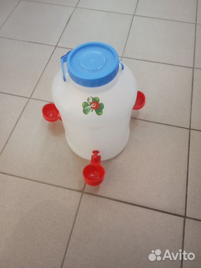 Чашечные поилки для кур, бройлеров, перепелов