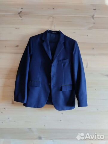 Школьный костюм