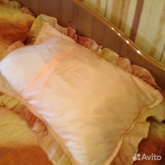 Покрывало на кровать с наволочками для подушек