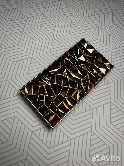 Тени для век