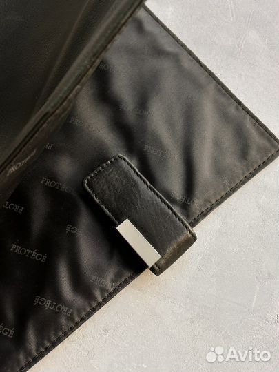 Папка уголок нат кожа А4