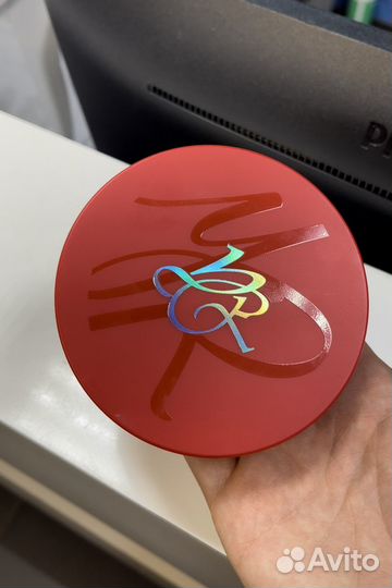 Тональное средство кушон YU-R