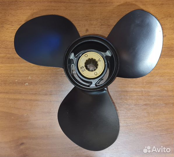 Винт гребной Mercury 25-70 (3x11-3/8x12)