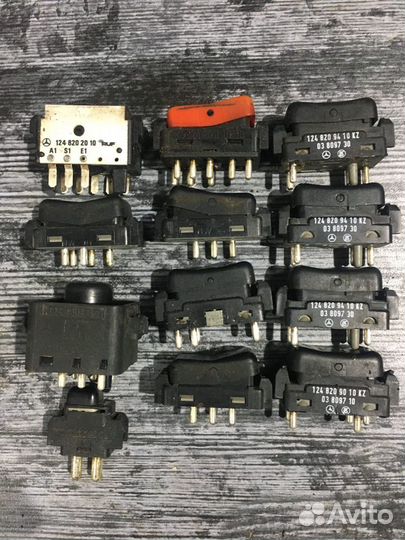 Кнопки управления в салоне Mercedes-Benz W124