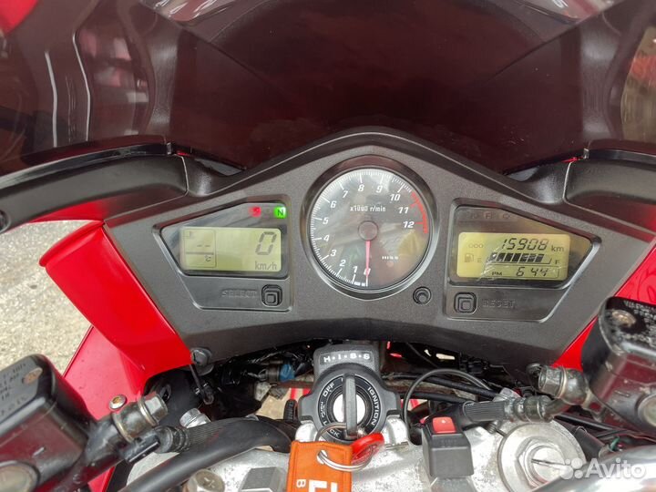 Honda VFR 800