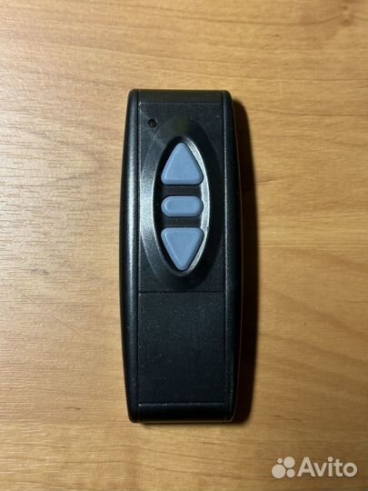 Пульт для проекционного экрана