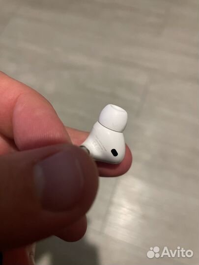 Наушники apple airpods pro правый