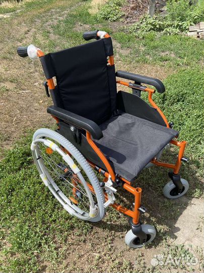 Инвалидная коляска новая