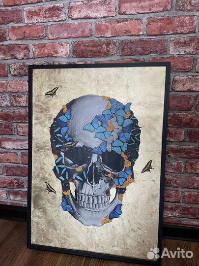 Картина на холсте с поталью в рамке