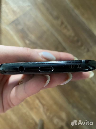 Samsung Galaxy S8+, 4/64 ГБ