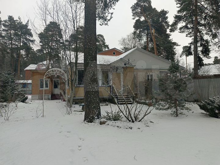 Дом 71 м² на участке 8 сот.