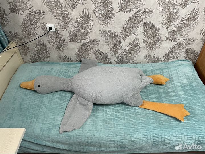 Большая мягкая игрушка гусь