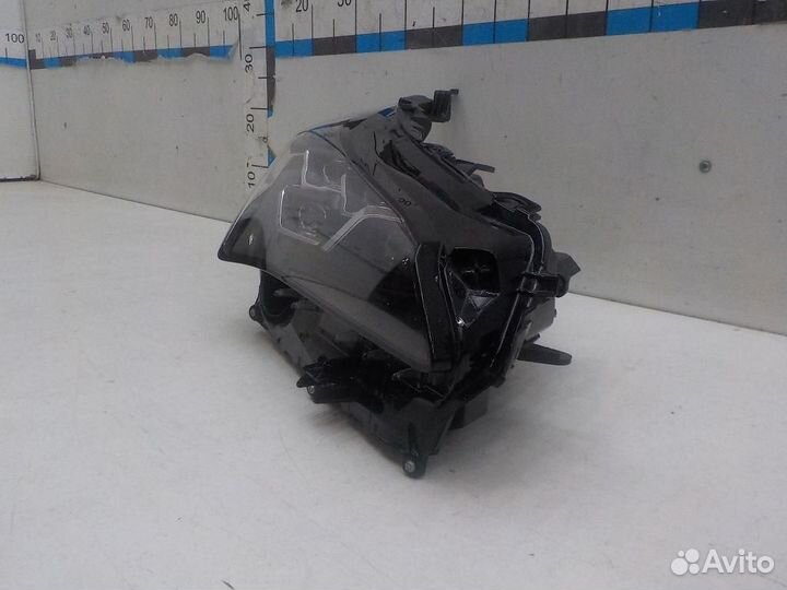 Фара правая Lexus NX200/NX200t/NX300/NX300h