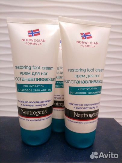 Neutrogena Молочко для тела,ног, помада, салфетки