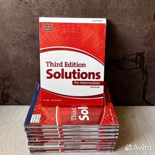 Solutions pre-intermediate third edition новые