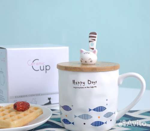 Кружка в комплекте с крышкой и ложкой