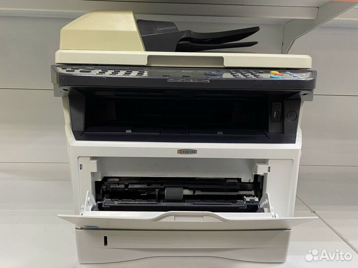 Мфу лазерное Kyocera M2035dn