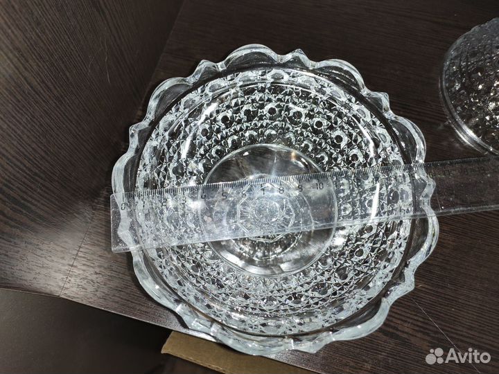 Конфетница на ножке винтажная