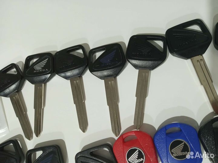 Ключ Хонда с местом под чип (Honda hiss) болванка
