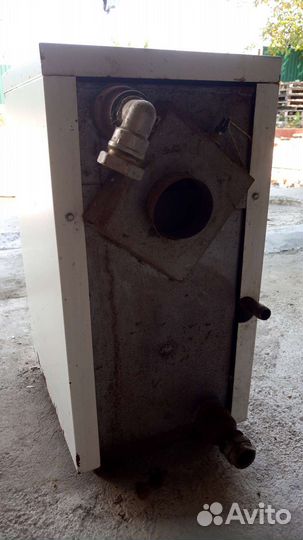 1.Газовый котёл, 2. Водонагревательная колонка