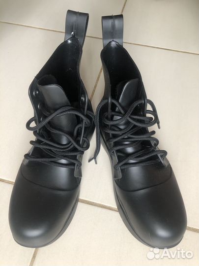 Ботинки резиновые