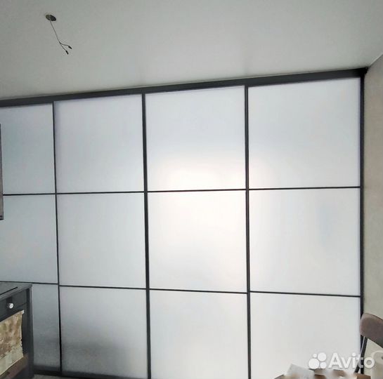 Межкомнатная раздвижная перегородка