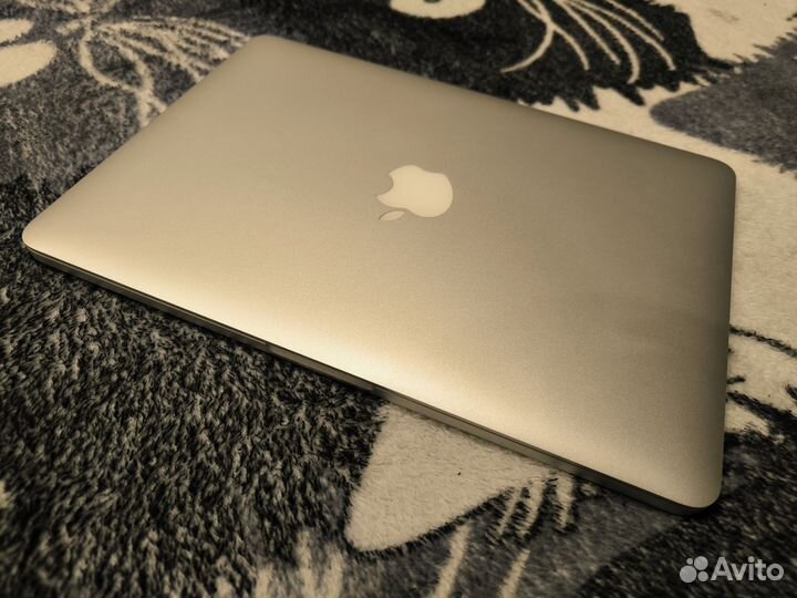 Apple macbook pro 13 Retina (late 2013)