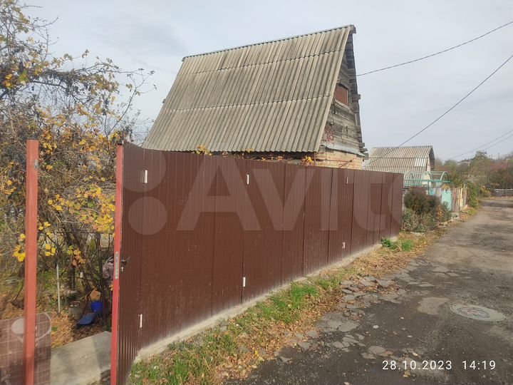 Дача 17 м² на участке 6 сот.